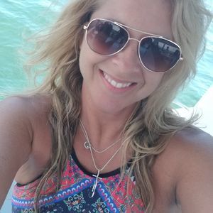 Meet your Posher, Jenn